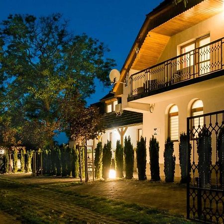 Diofa Apartman Keszthely Bagian luar foto