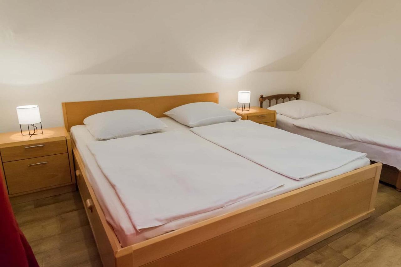 Diofa Apartman Keszthely Bagian luar foto